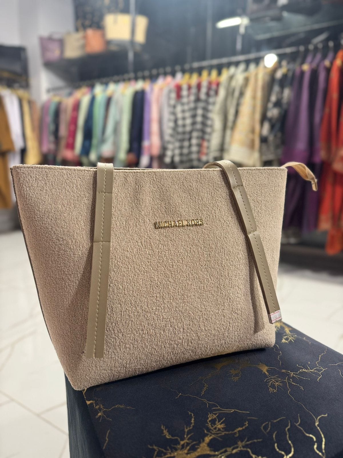 Luxury Stylish & Elegant Ladies Leather single - Image 2